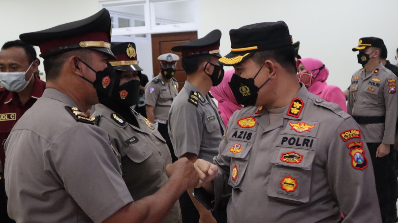 Sebanyak 79 Anggota Polres Gresik Naik Pangkat,Awal Tahun 2022