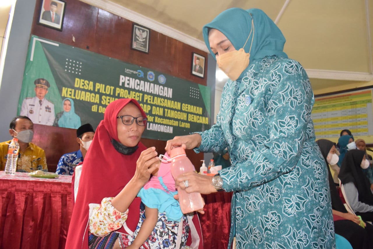 Tak Setengah-Setengah, Pemkab Lamongan Ciptakan Ekosistem Penuntasan Stunting
