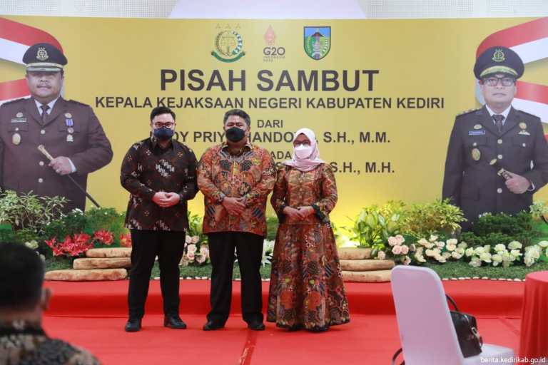 Pisah Sambut Kajari Kabupaten Kediri Bupati Ajak Tingkatkan Sinergitas