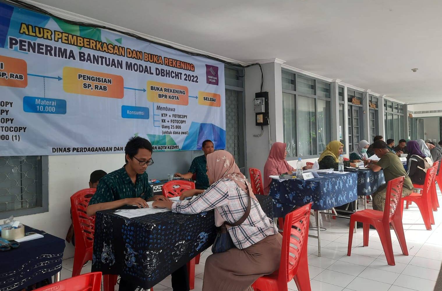 Layanan Khusus NIB Dan Bantuan Modal Warga Disabilitas dan Buruh Pabrik Rokok di Kota Kediri