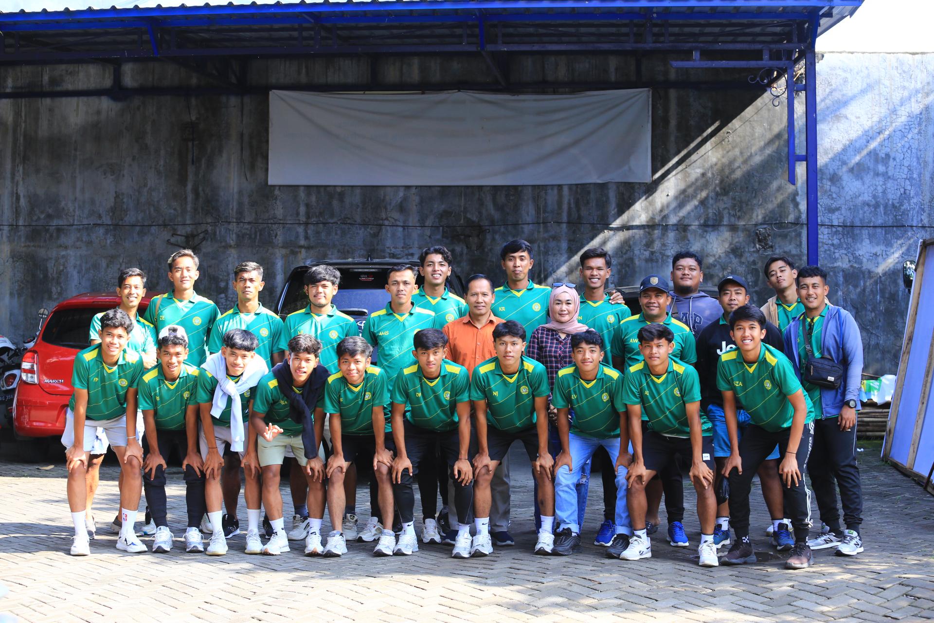 Ketua Askab Tulungagung Berangkatkan Tim Perseta 1970 Yang Maju di Putaran 8 Besar Liga 3 PSSI Jawa Timur