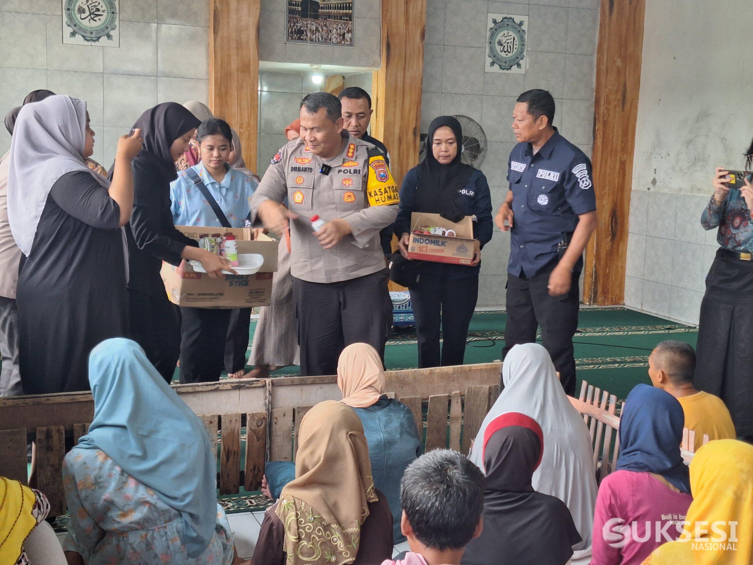 Sambut Ramadan, Bidhumas Polda Jatim Gelar Baksos