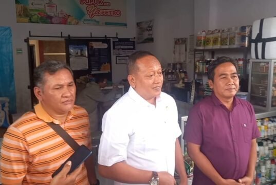 Khurul Fatoni Sidak, Kios Pupuk Jember Panik