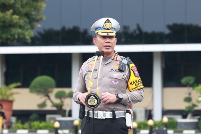 3bb3a57129739c64d66d642980353785