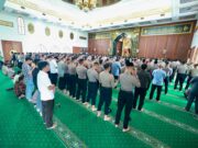 3 Anggota Polri Gugur di Way Kanan, Polda Jatim Gelar Shalat Gaib