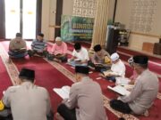 Puasa Ramadhan, Kapolres Lamongan Tadarus Bersama Warga