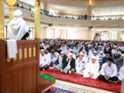 Bupati Tanbu Bang Arul Sholat Idul Fitri di Masjid Agung Al-Falah