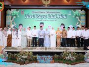 Bupati Bang Arul Bersama Pajabat Pemkab Tanbu Hadiri Open House Idul Fitri di Banjarmasin