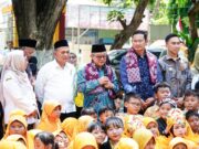 Mendikdasmen Tinjau Program MBG di Kabupaten Lamongan
