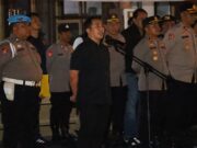 Kapolres Tanjung Perak Pimpin Patroli Skala Besar, Ciptakan Rasa Aman di Malam Hari