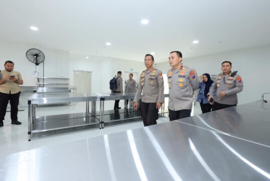 Wakapolda Jatim Tinjau Lokasi Pembangunan Gudang Ketahanan Pangan di Mojokerto