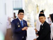 Bupati Tanbu Andi Rudi Latif Lantik Kepsek & PPPK