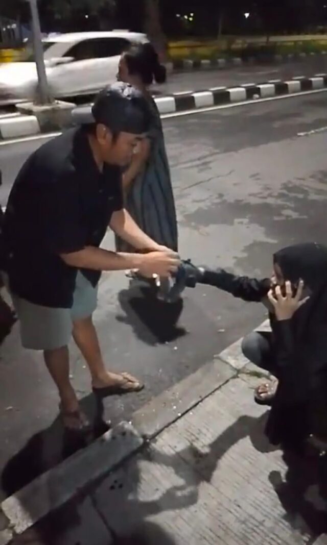 22d2d59ffb033d9af81fde6c829931e9