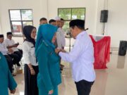 Lantik Ibu Pembina Posyando se – Kusan Hulu, Ini Harapan Plt Camat Salafuddin