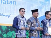 Hari Jadi ke-75 Provinsi Kalsel, Bupati Tanah Bumbu Terima Penghargaan Terbaik ke-2 Capaian Realisasi Investasi Terbesar di Kalsel