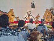 Pagelaran Wayang Kulit Jadi Tradisi Bersih Desa Sukowidi