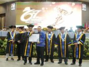 Pemkab Tanah Bumbu Raih Penghargaan dari ULM atas Dukungan Program KKN Tematik