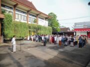 Semarak Hari Santri, ASN Trenggalek Kompak Kenakan Pakaian Muslim dan Didorong Go Digital