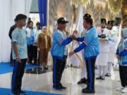 Siap Ukir Prestasi, Bupati Andi Rudi Latif Lepas Kontingen Tanah Bumbu Menuju PORPROV XII Kalsel