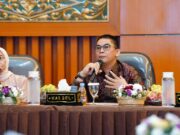 Bupati Tanah Bumbu Tegaskan Komitmen Tingkatkan Akuntabilitas Kinerja Lewat Rakoor Tindak Lanjut SAKIP Triwulan II 2025