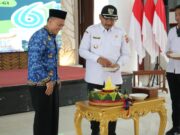 Puncak HKN ke-61. Dinkes Ngawi Gelar Upacara