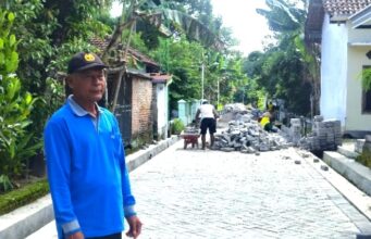 Tingkatkan Sarana Dan Prasarana, Pemdes Bayemtaman Prioritaskan Pembangunan Jalan Dengan Pavingisasi