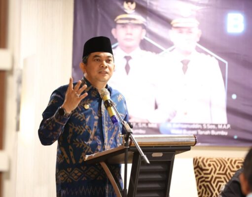 Bupati Andi Rudi Latif Buka Bimtek E-Monev Pro 2026, Tegaskan Transformasi Perencanaan dan Penganggaran Berbasis Outcome