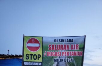 Warga Dan Pemdes Waruwetan Protes Pengurukan Irigasi Oleh PT NTP