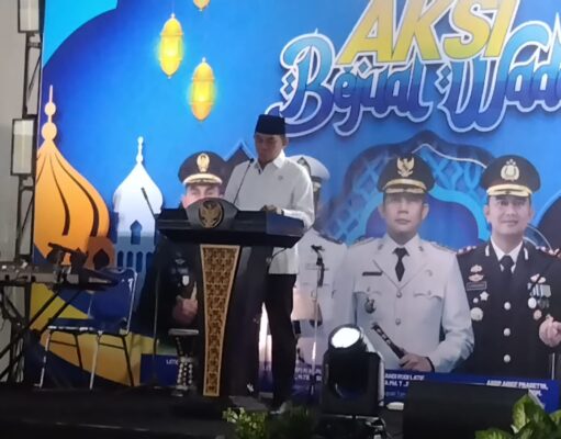 Bupati Andi Rudi Latif Buka Pasar Ramadan “Aksi Bejual Wadai”, Siapkan Pinjaman Modal Tanpa Bunga untuk Lawan Pinjol di Tanah Bumbu