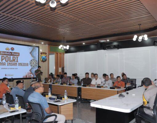 PolresLamongan – Insan Media Perkuat Sinegritas Lewat Buka Bersama Bangun Informasi Positif