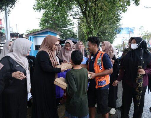 Sinergi Ramadan: TP PKK dan Dekranasda Tanah Bumbu Tebar Kebaikan di Batulicin
