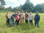 Sempat Dipertanyakan Warga, Pemasangan Patok Pembangunan Koperasi Merah Putih di Sugihwaras Akhirnya Disepakati