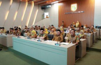 Bupati Andi Rudi Latif Pimpin Rapat Persiapan Hari Jadi Ke-23 Kabupaten Tanah Bumbu