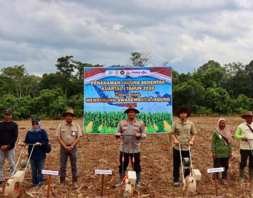 Kapolres Tanah Bumbu Ikuti Zoom Meeting Penanaman Jagung dan Penandatanganan MoU KUR Bersama Kapolri
