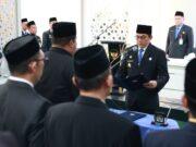 Bupati Tanah Bumbu Andi Rudi Latif Lantik 23 Pejabat, Dorong Kinerja Birokrasi dan Pelayanan Publik