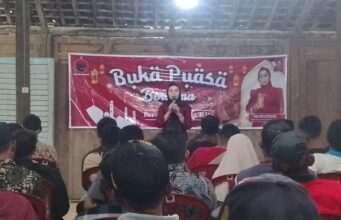 Pererat Silaturahmi, Bunda Rita Ajak Kader PDIP Kecamatan Barat Buka Bersama