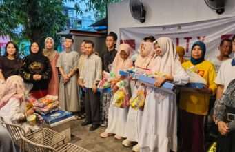 Giat Peduli, Paguyuban Gerai UMKM Lamongan Salurkan Santunan Anak Yatim