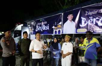 Bupati Andi Rudi Latif Sahur On The Road Sambil Salurkan Bantuan dan Pantau Pemudik