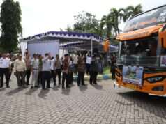 Peran Strategis Dishub Jombang, 6 Bus Angkutan Balik Gratis Antar Ratusan Pemudik ke Jakarta