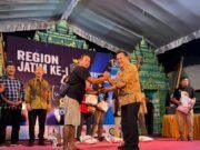 Kepala Dinas Perikanan Tulungagung Hadiri goldfish competition Region jatim ke -1