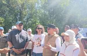 Bupati Tanah Bumbu Pimpin Penanaman 6.600 Mangrove, dikawasan Muara Pagatan ,Perkuat Benteng Pesisir dan Dorong Ekonomi Hijau