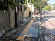 Trotoar Lama Masih Layak, Dibongkar Total Tanpa Papan Proyek—Ada Apa di Balik Proyek Jombang Ini?