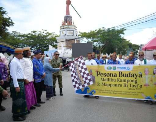Karnaval Mallibu Kampong Mengawali Rangkaian Pesona Budaya Mappanre Ri Tasi’e di Tanah Bumbu: Momen Kebersamaan, Promosi Pariwisata, dan Pelestarian Budaya