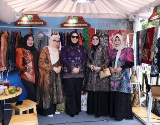 Produk Unggulan Tanah Bumbu Dipromosikan ke Tingkat Nasional Lewat Semarak “Sirang Kriya Banua”