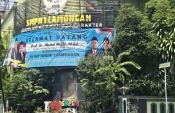 Edaaan…Oknum Guru SMPN 1 Lamongan Lakukan Kekerasan Pada Siswanya