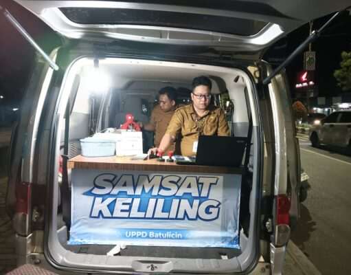 Samsat Keliling Hadir di Pasar Minggu Tanah Bumbu, Warga Senang