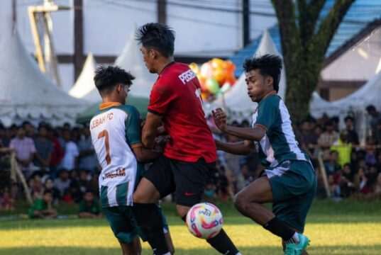 Dalam Rangka Hari Jadi Ke – 23 Tanah bumbu.Dramatis! Lebah FC Binaan H. Hasanuddin Singkirkan Juara Bertahan Berpemain Asing di Drama Penalti