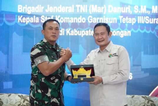 Terima Kunjungan Kerja Kaskogartap III/Surabaya, Pemkab Lamongan Berkomitmen Perkuat Sinergi Keamanan dan Pembangunan Daerah