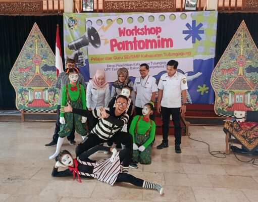 Dinas Pendidikan Tulungagung Gelar Workshop Pantomim : menumbuhkan kepercayaan diri siswa, serta mengasah kreativitas dan ekspresi nonverbal