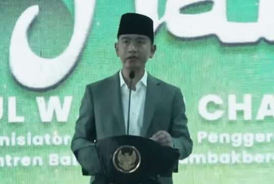 Wapres Gibran Rakabuming Raka Hadiri Haul KH Wahab Chasbullah di Jombang, Tegaskan Santri Harus Jadi Pemimpin Visioner Bangsa